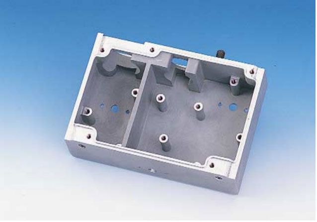 西安某客户产品，，，使用的是ST5×0.8×9